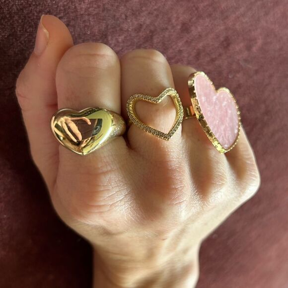 3 Heart Rings Gold & Pink - Picture 3 of 3